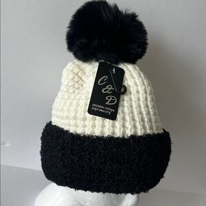 Black and white Pom-Pom Beanie with Fleece